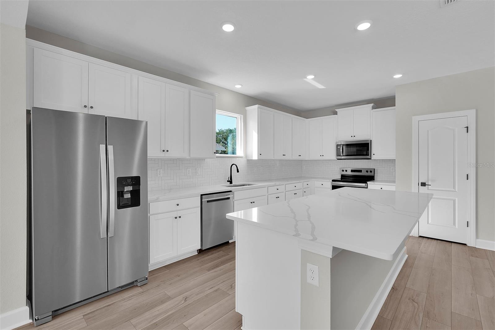 Image 8 of 21 For 3 Fielding Lane