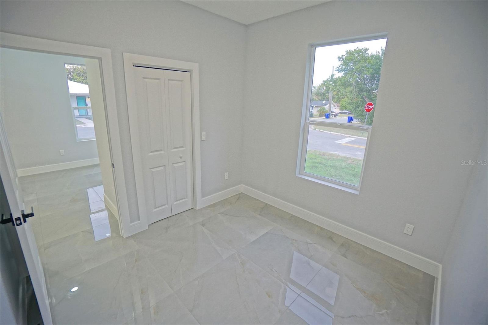 Image 19 of 39 For 726 12th Street