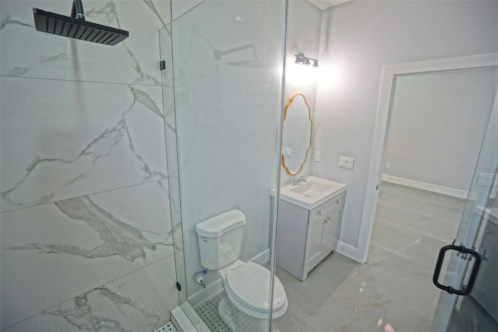 Image 22 of 39 For 726 12th Street