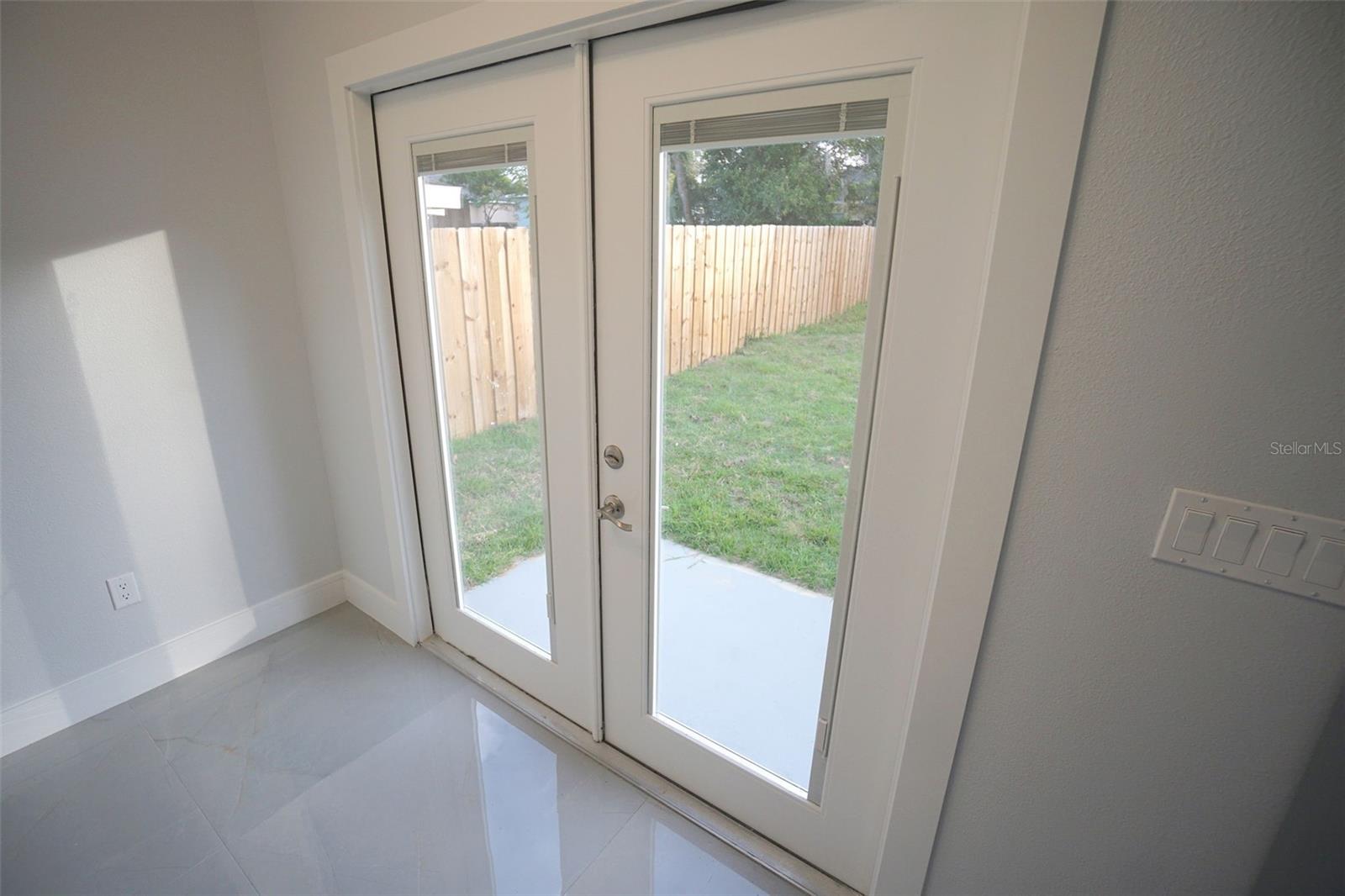 Image 37 of 39 For 726 12th Street