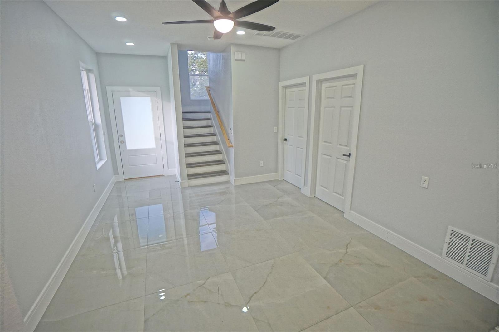 Image 9 of 39 For 726 12th Street