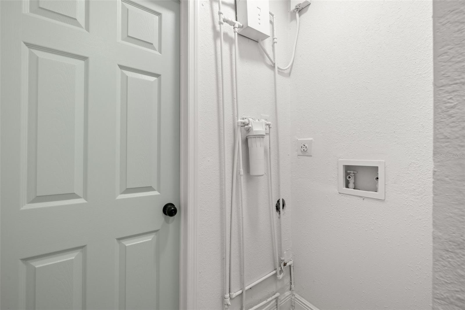 Image 19 of 26 For 2220 Davis Street