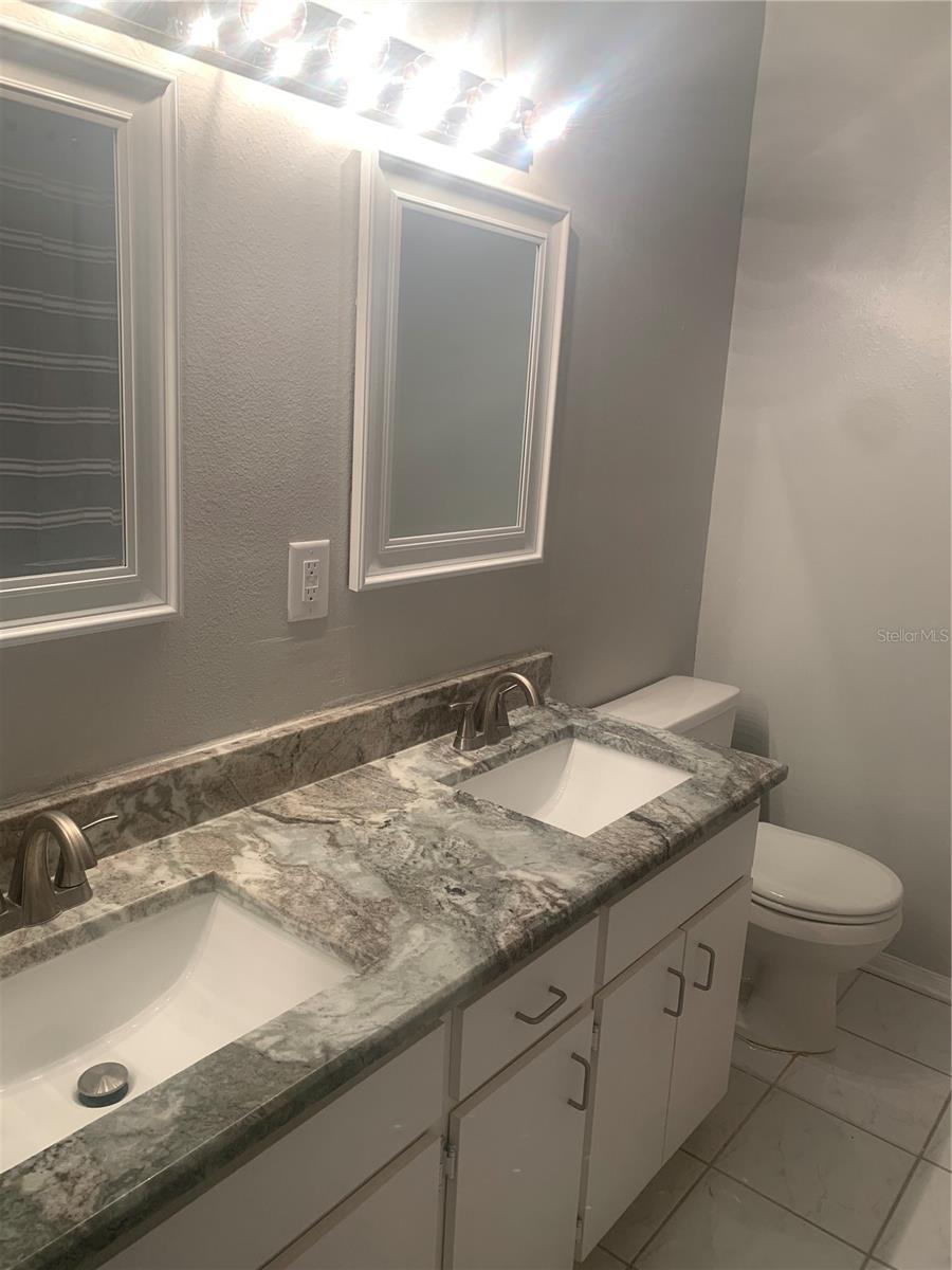 Image 9 of 12 For 12342 Berkeley Square Drive