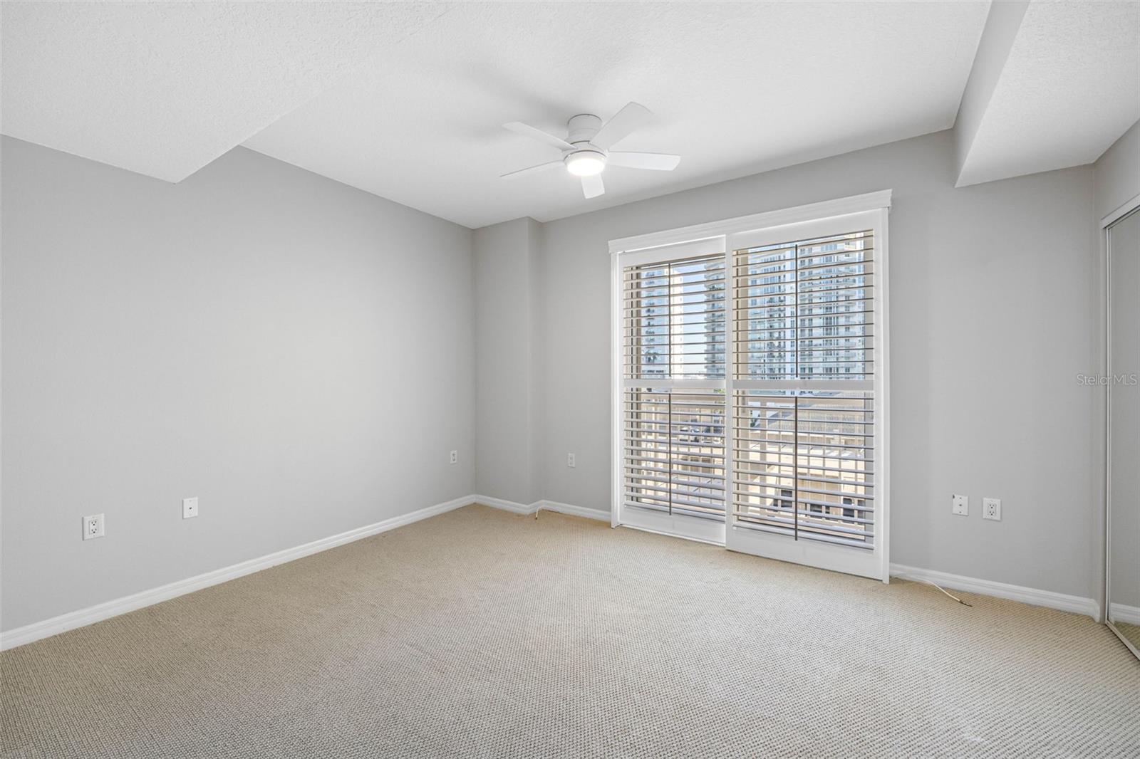 Image 29 of 38 For 371 Channelside Walk Way 603