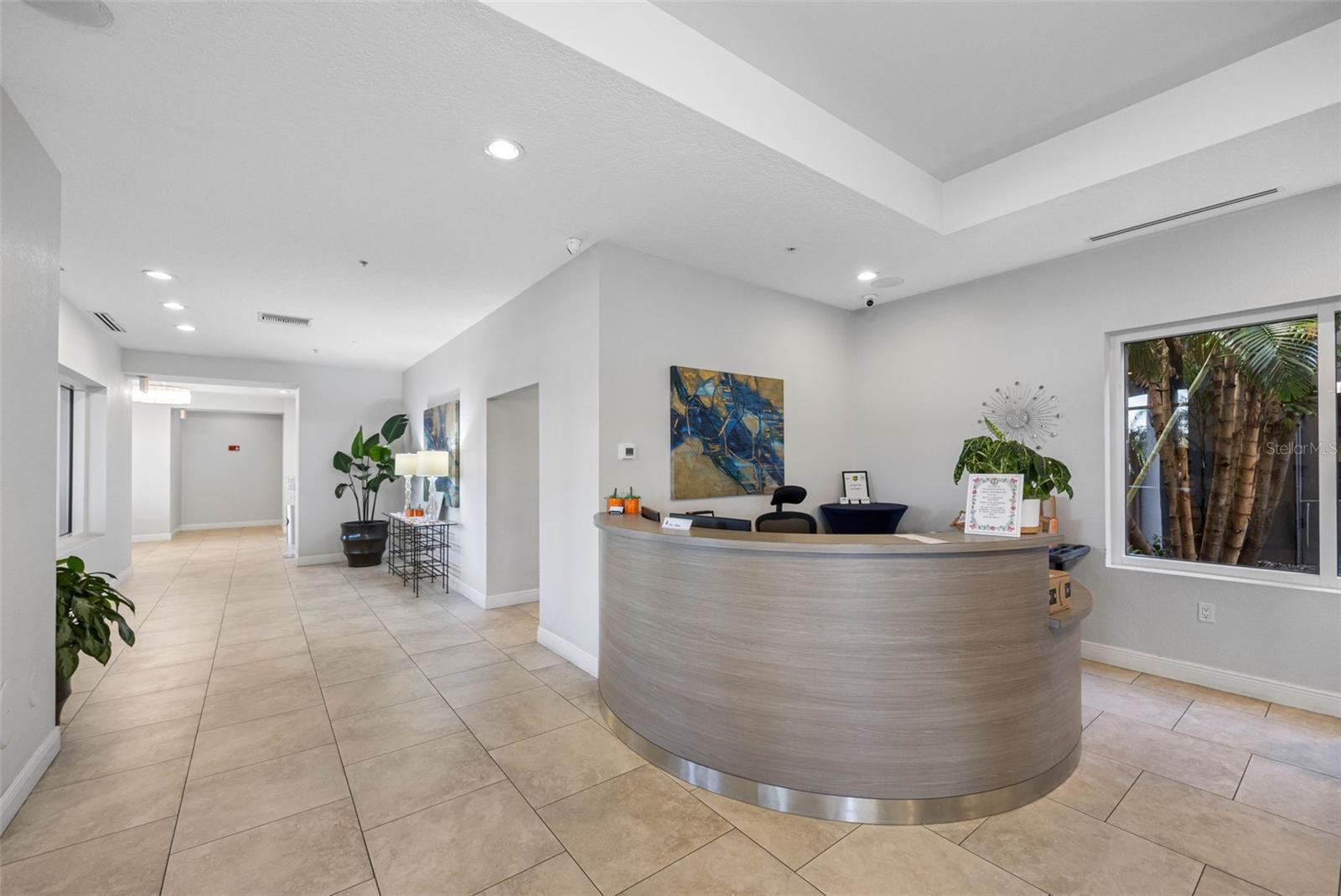 Image 34 of 38 For 371 Channelside Walk Way 603