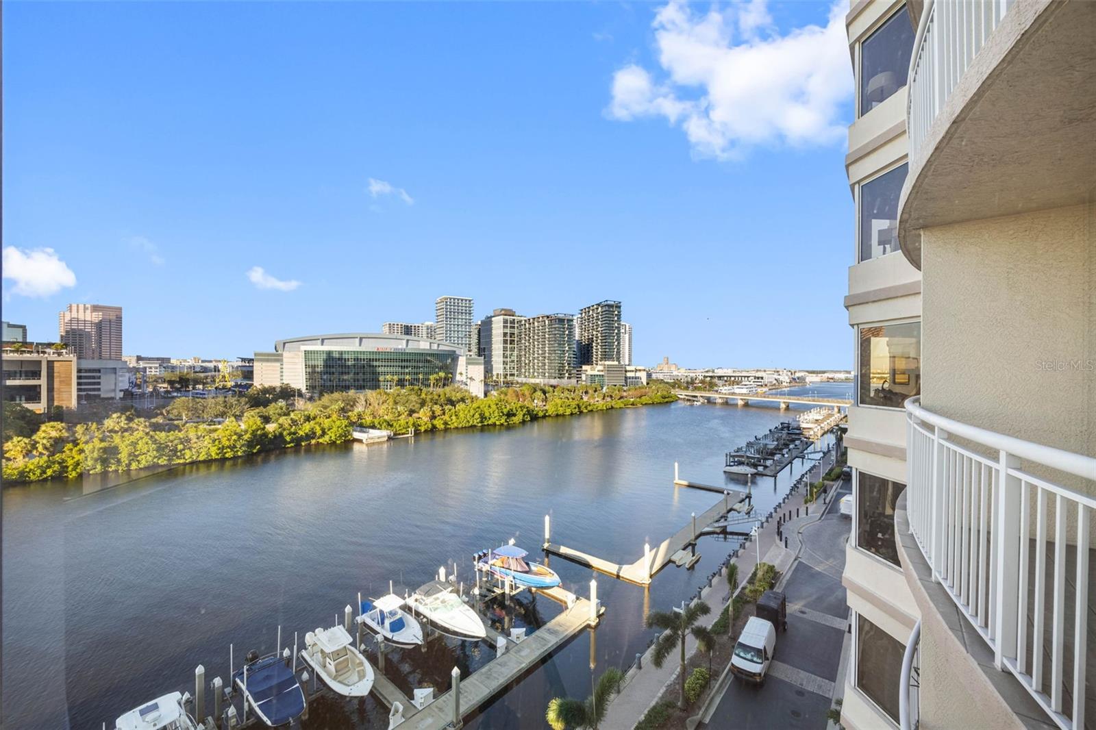 Image 9 of 38 For 371 Channelside Walk Way 603