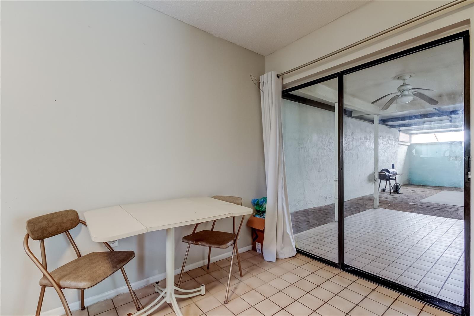 Image 15 of 41 For 4548 Somerset Place