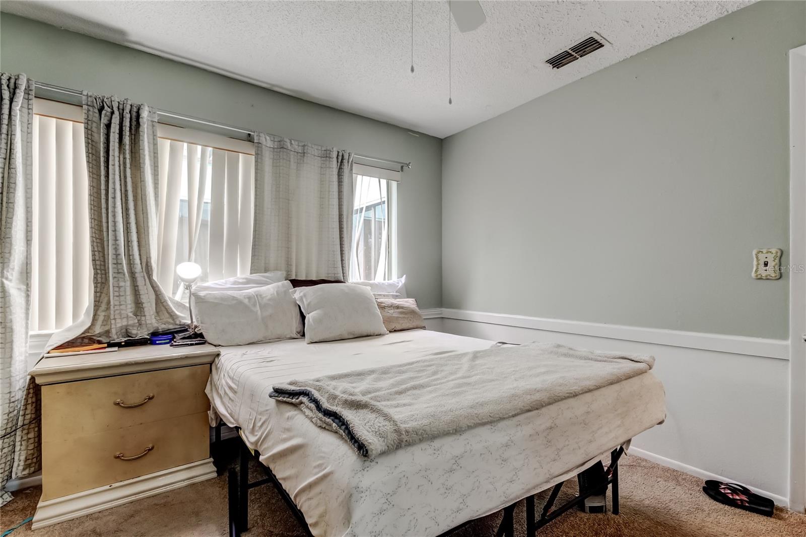 Image 20 of 41 For 4548 Somerset Place