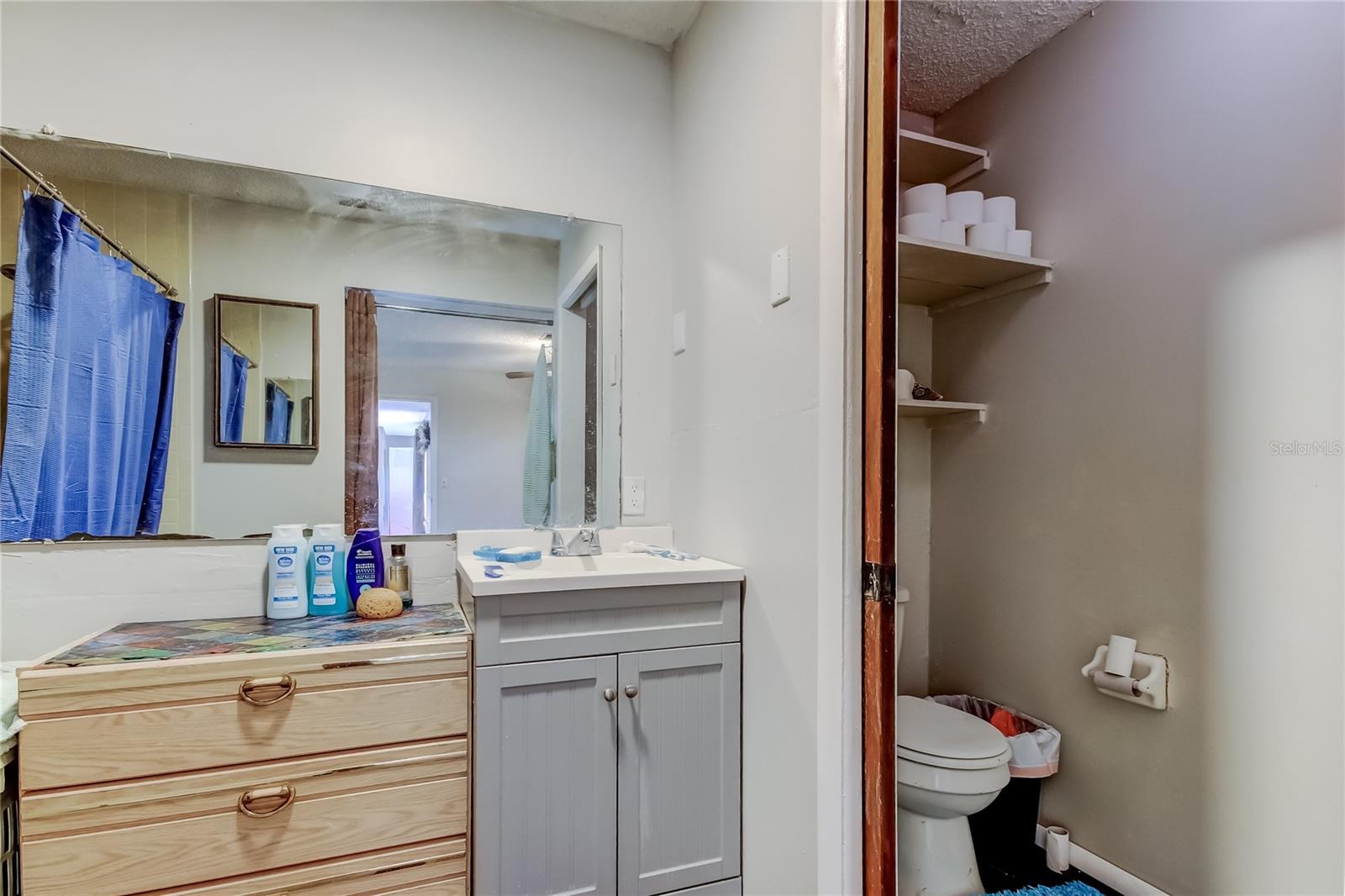 Image 29 of 41 For 4548 Somerset Place