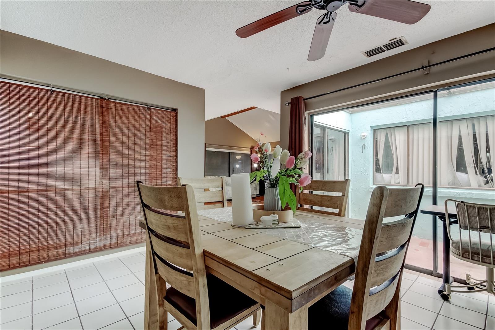 Image 7 of 41 For 4548 Somerset Place