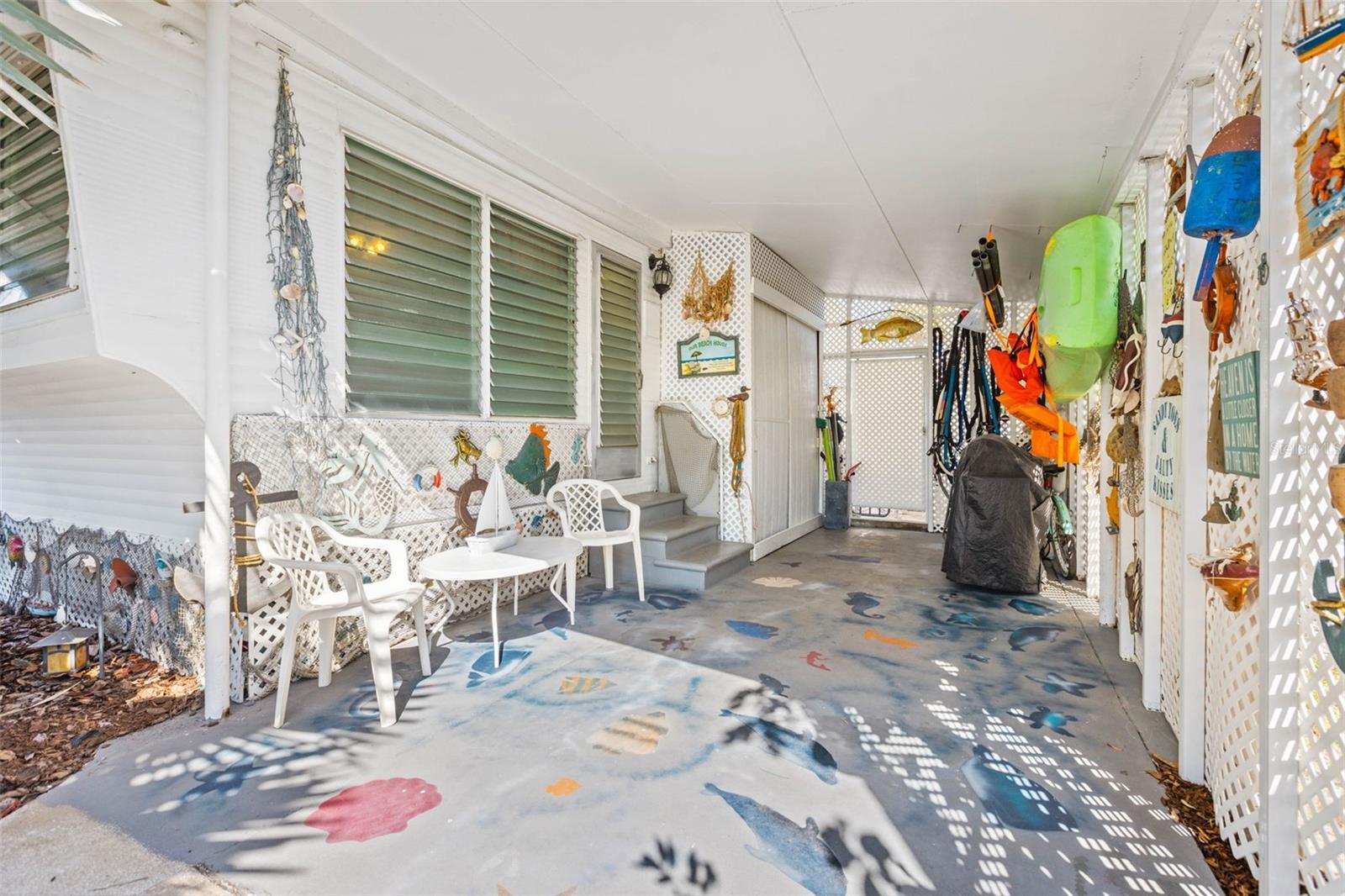 Listing photo id 17 for 4851 Gandy Boulevard B2l25