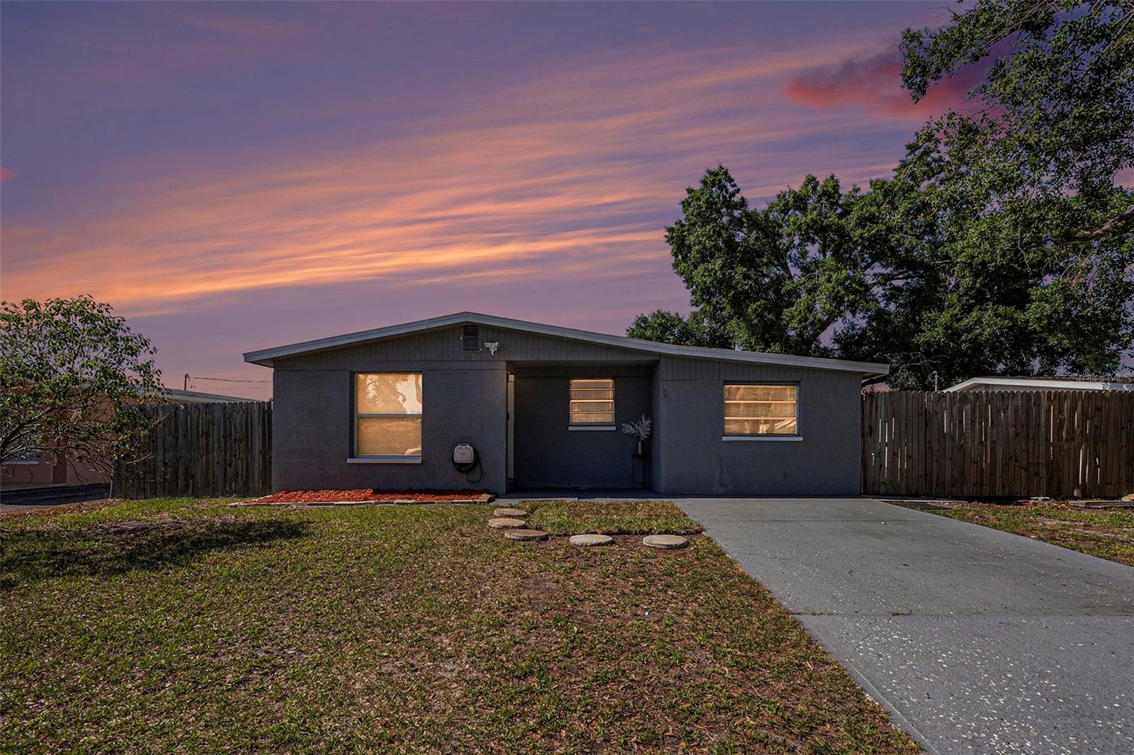 Image 2 of 27 For 4521 North Street