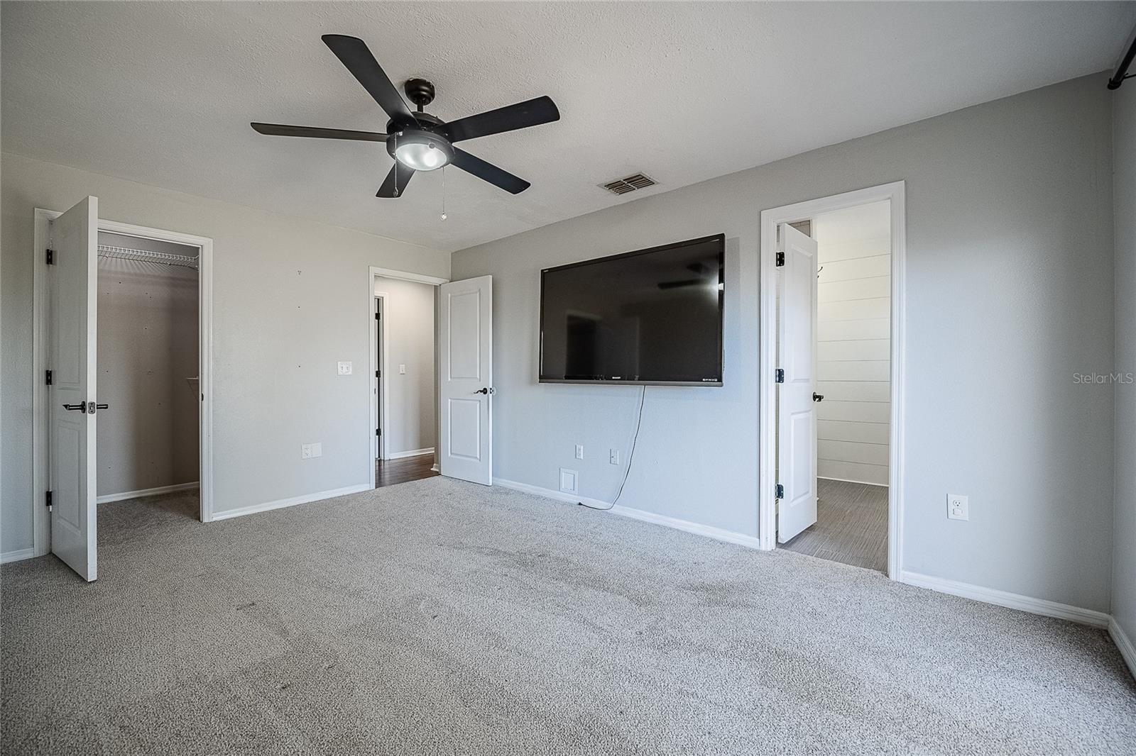 Image 19 of 40 For 3303 Duff Road