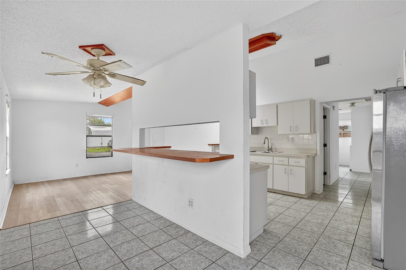 Image 7 of 34 For 4320 44th Street N