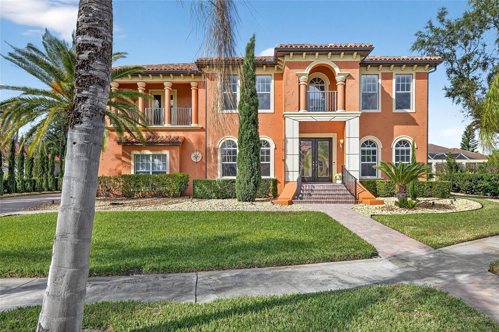 Listing photo id 68 for 5910 La Rosa Lane