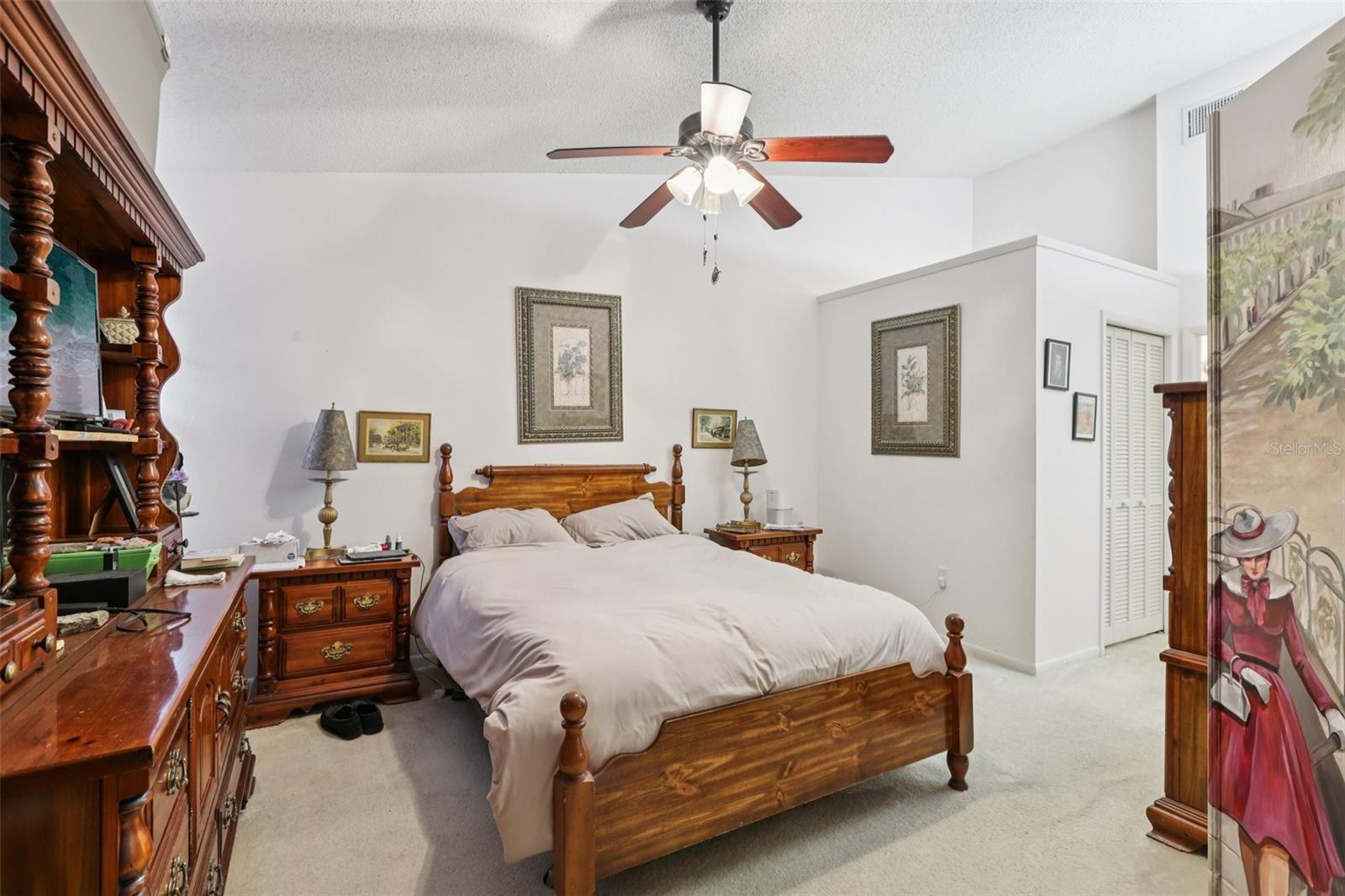 Image 11 of 26 For 456 Thanington Close