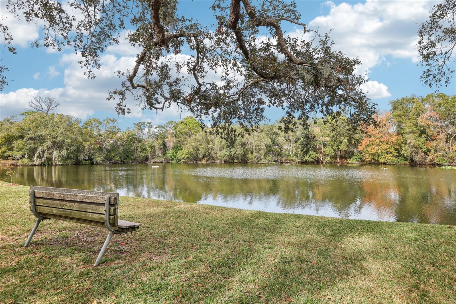 Image 23 of 26 For 456 Thanington Close