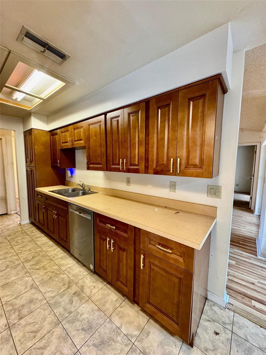 Image 3 of 16 For 2173 Cypress Point Drive N