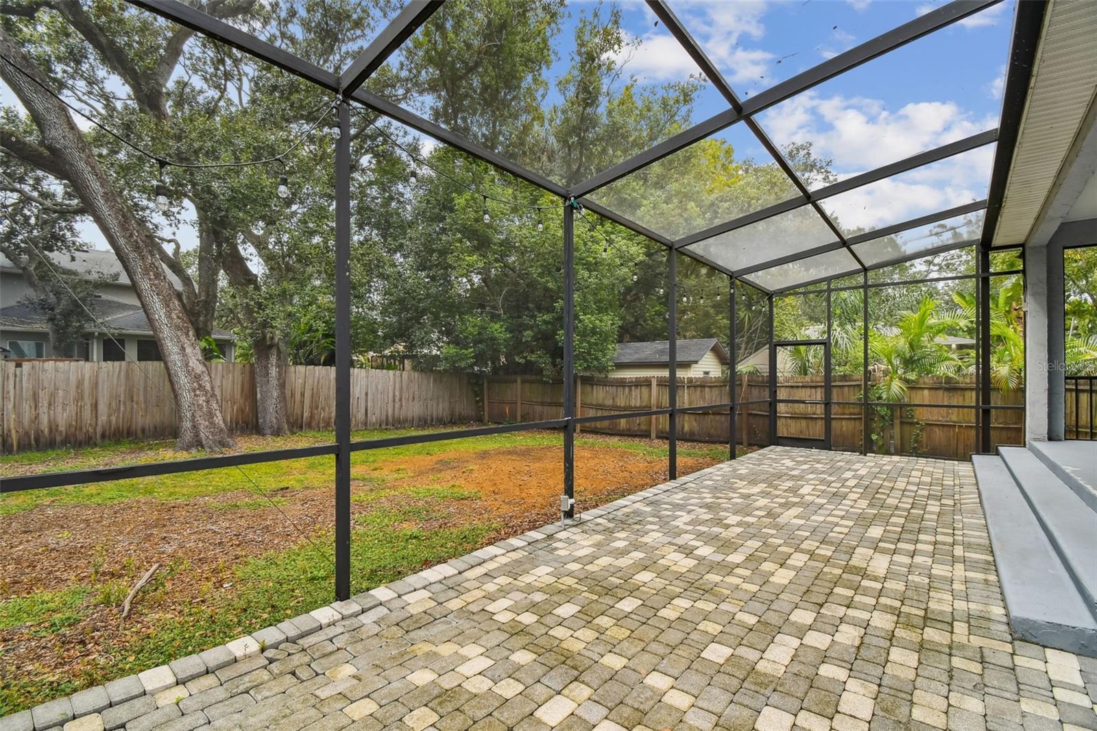 Image 44 of 53 For 6105 Elkins Avenue