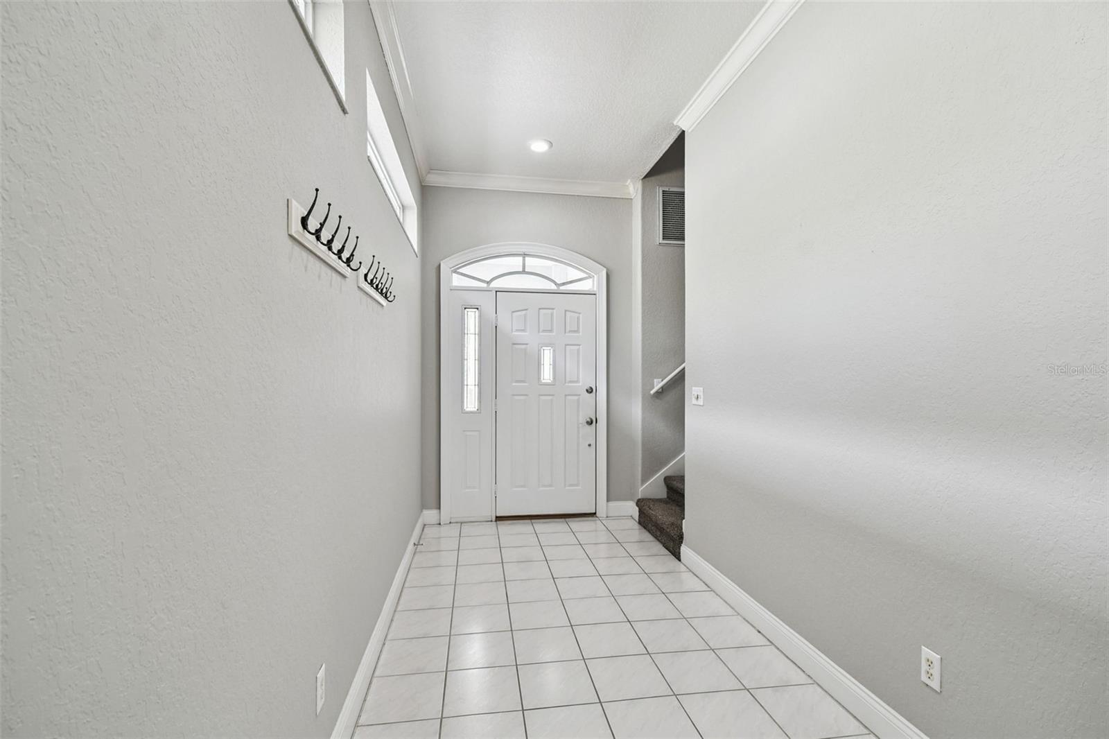 Image 6 of 53 For 6105 Elkins Avenue