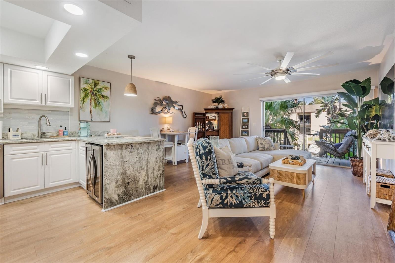 Image 10 of 46 For 200 Meres Boulevard 16