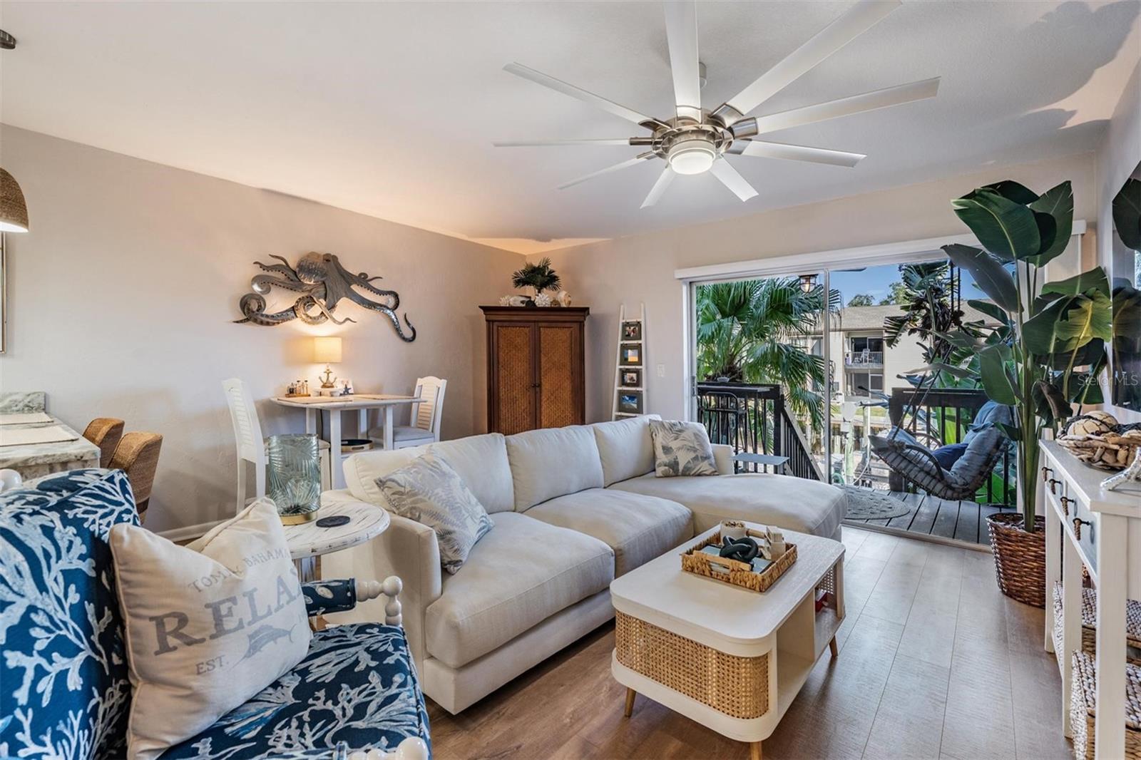 Image 16 of 46 For 200 Meres Boulevard 16