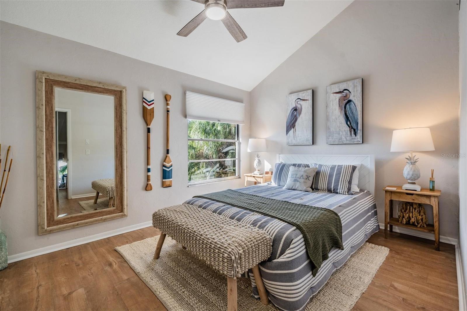 Image 23 of 46 For 200 Meres Boulevard 16