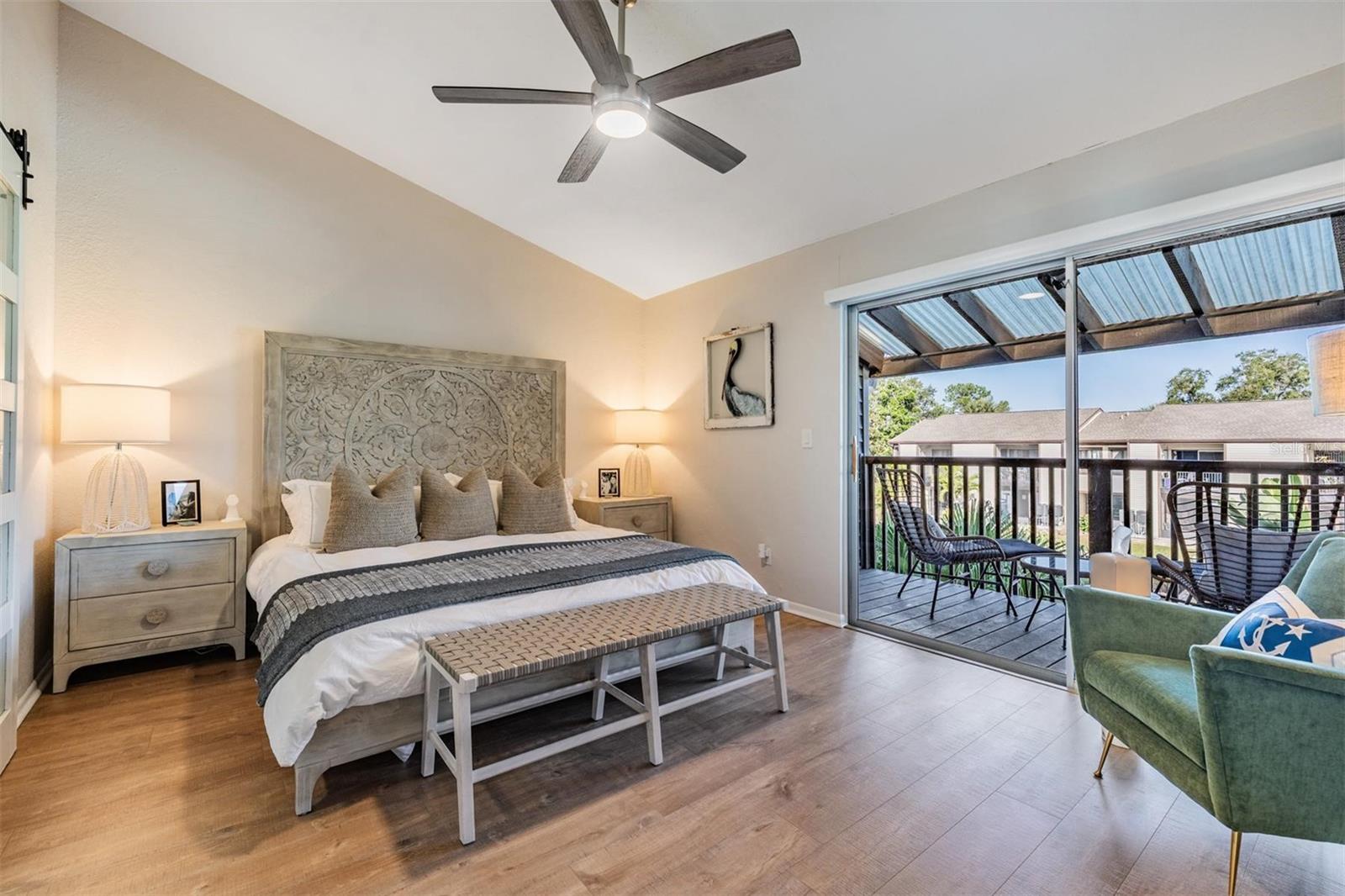 Image 27 of 46 For 200 Meres Boulevard 16