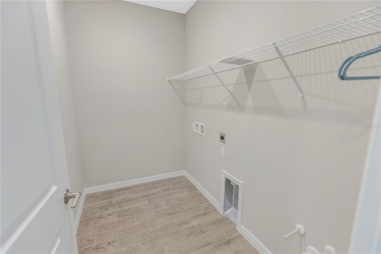 Image 45 of 74 For 10551 Tranquil Meadow Loop