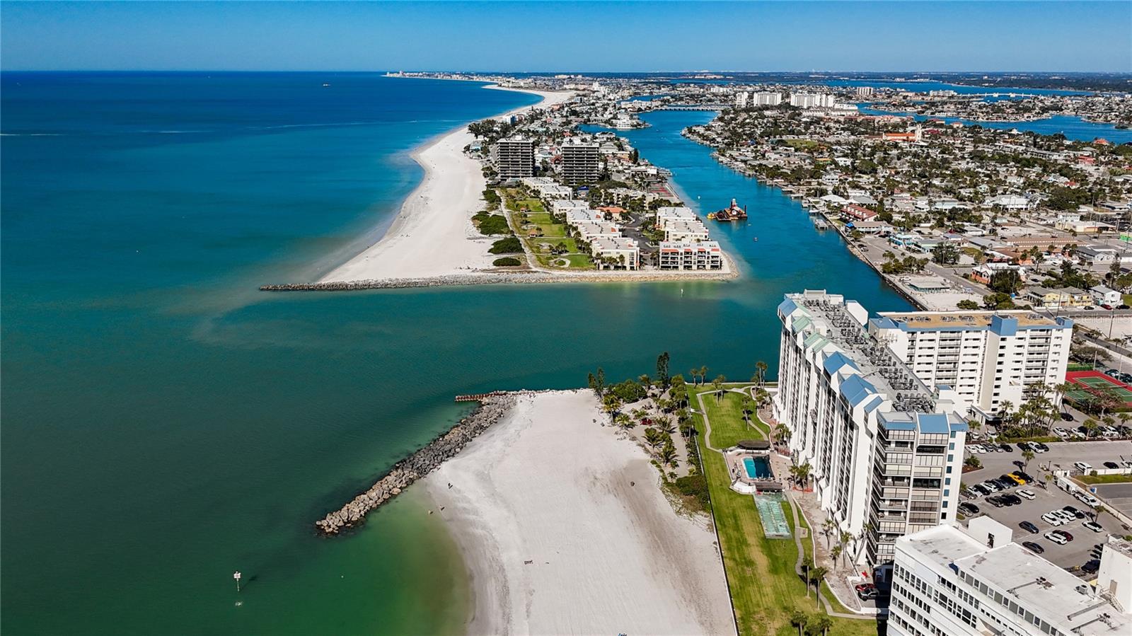 Image 64 of 75 For 7100 Sunset Way 405