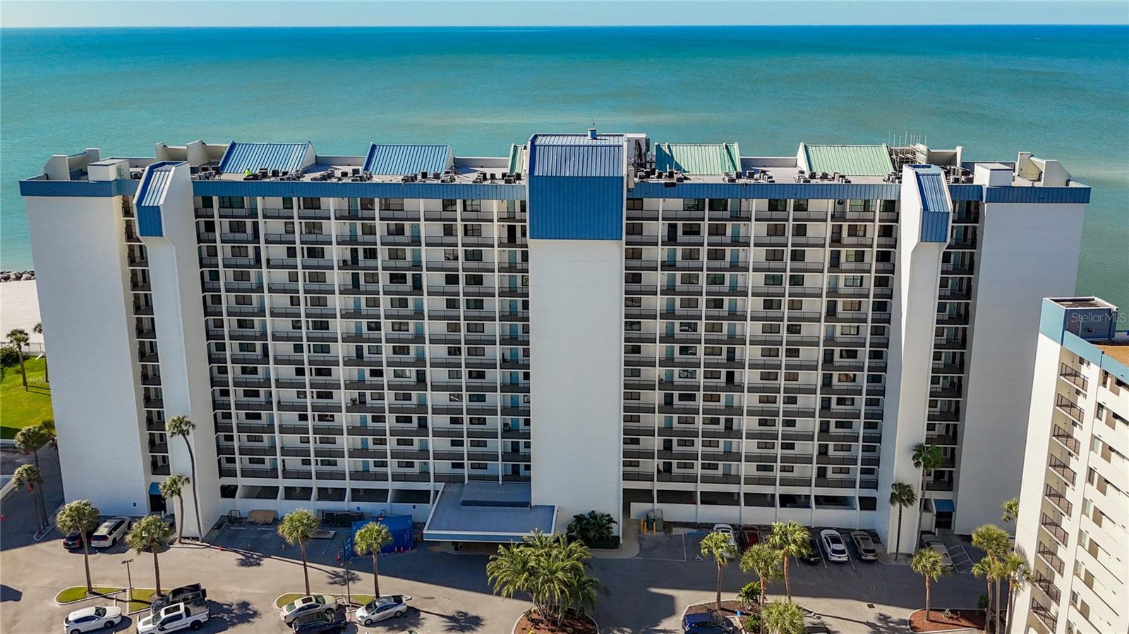 Image 72 of 75 For 7100 Sunset Way 405