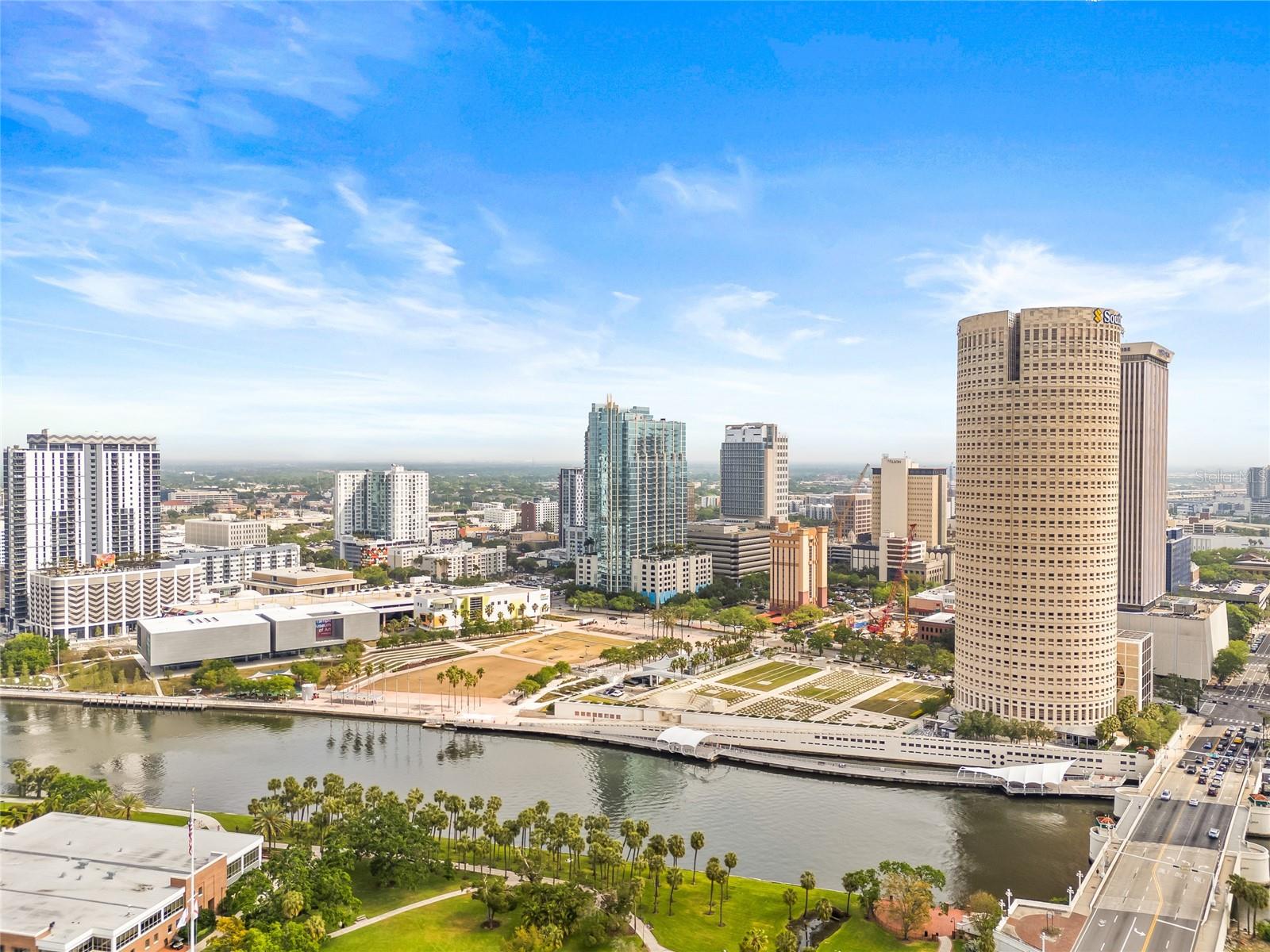 Image 27 of 29 For 777 Ashley Drive 1812