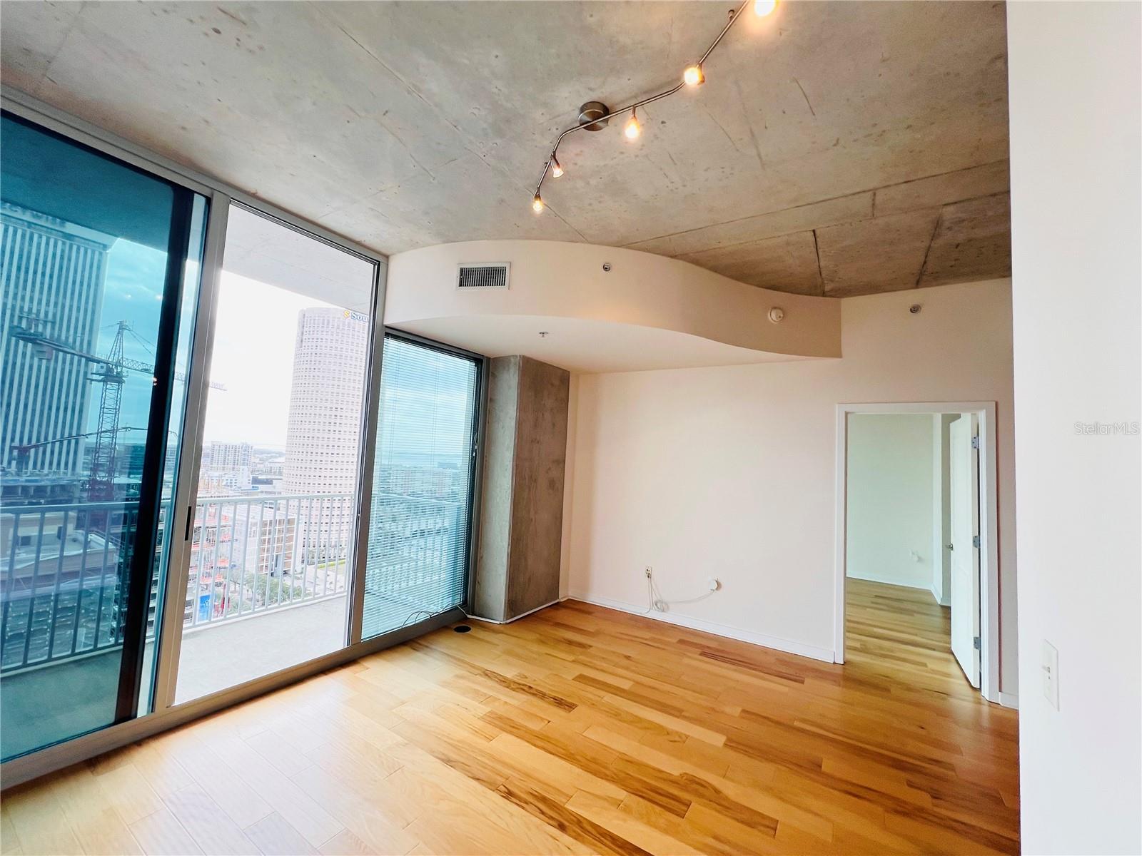 Image 6 of 29 For 777 Ashley Drive 1812