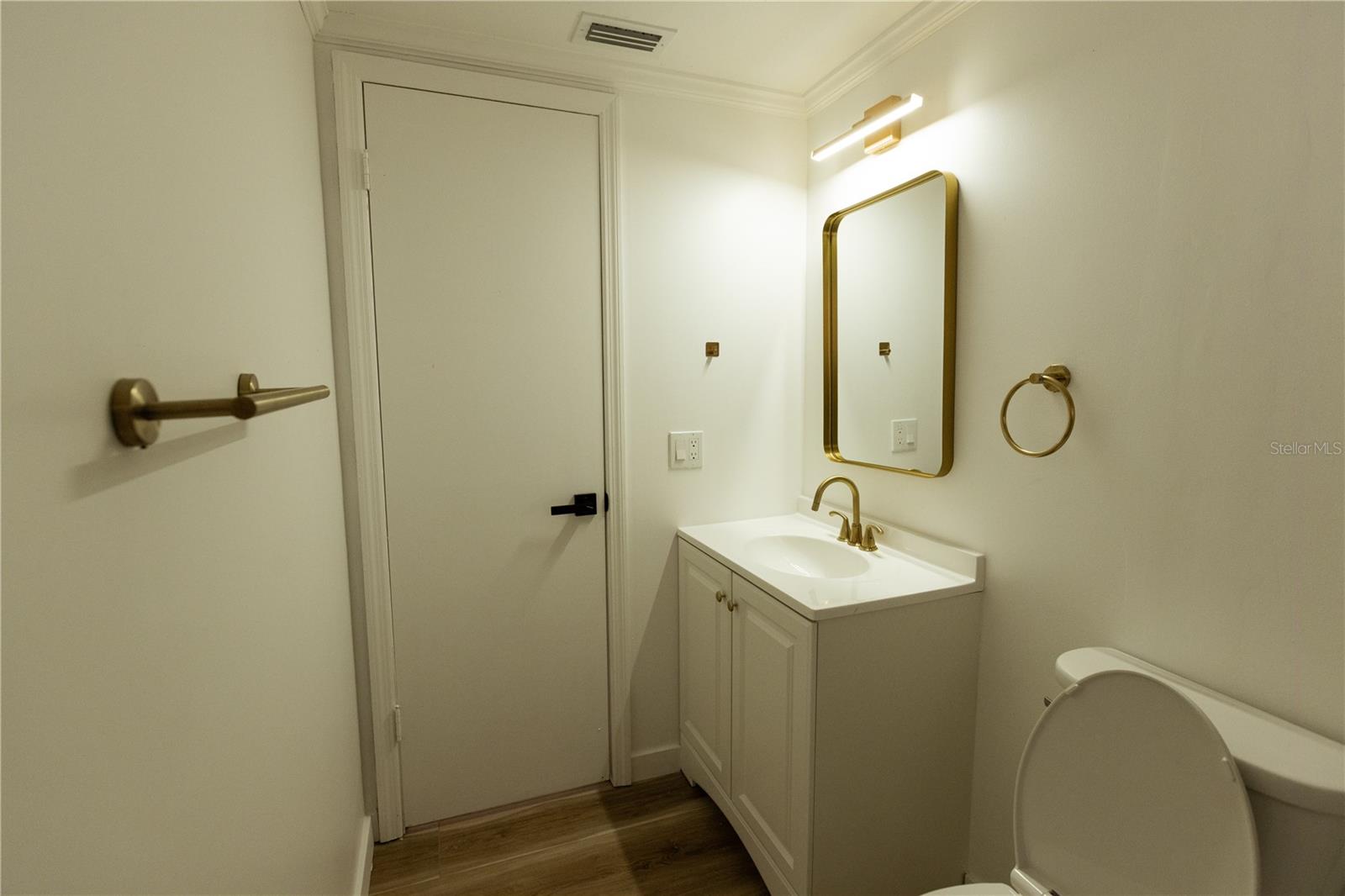 Image 32 of 41 For 3530 Umber Road