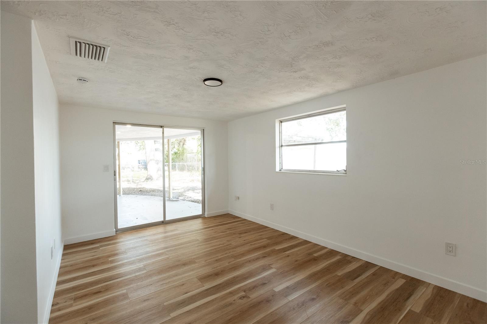 Image 35 of 41 For 3530 Umber Road