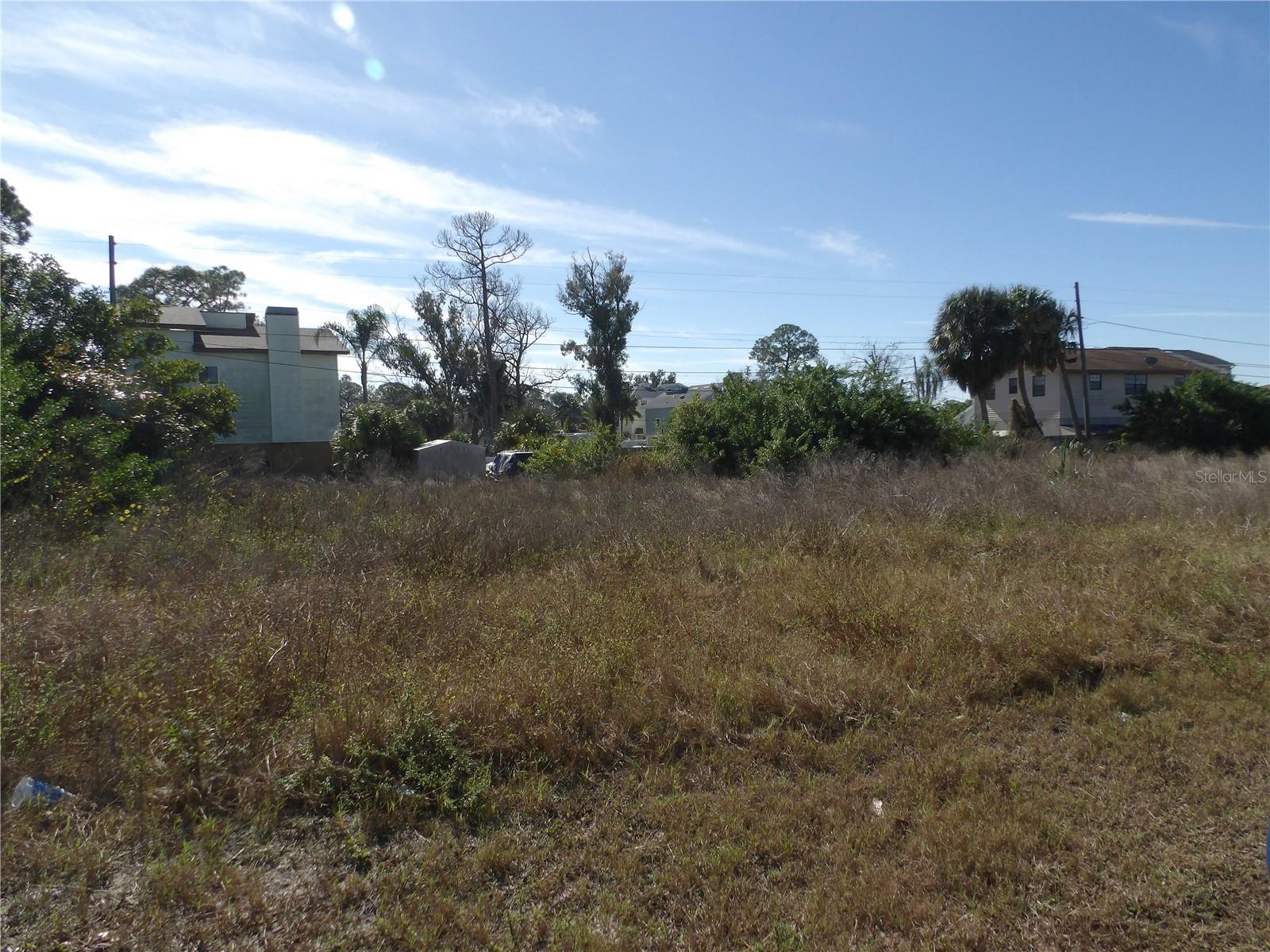 Image 4 of 22 For 523 Doric Court