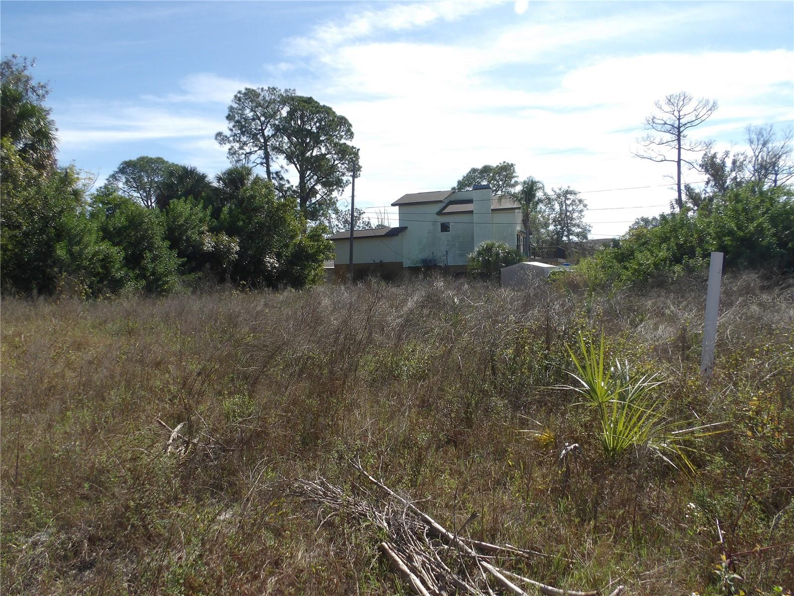 Image 7 of 22 For 523 Doric Court