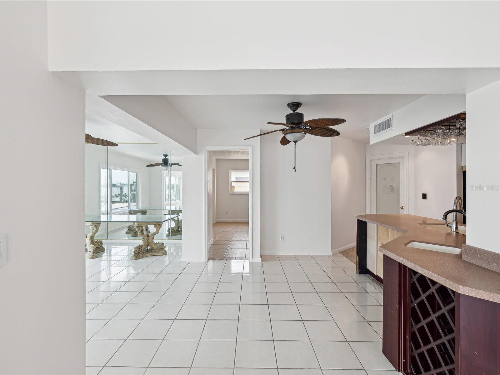 Image 14 of 37 For 11549 48th Avenue N