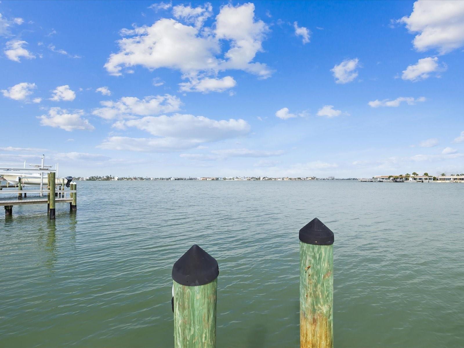 Image 27 of 37 For 11549 48th Avenue N