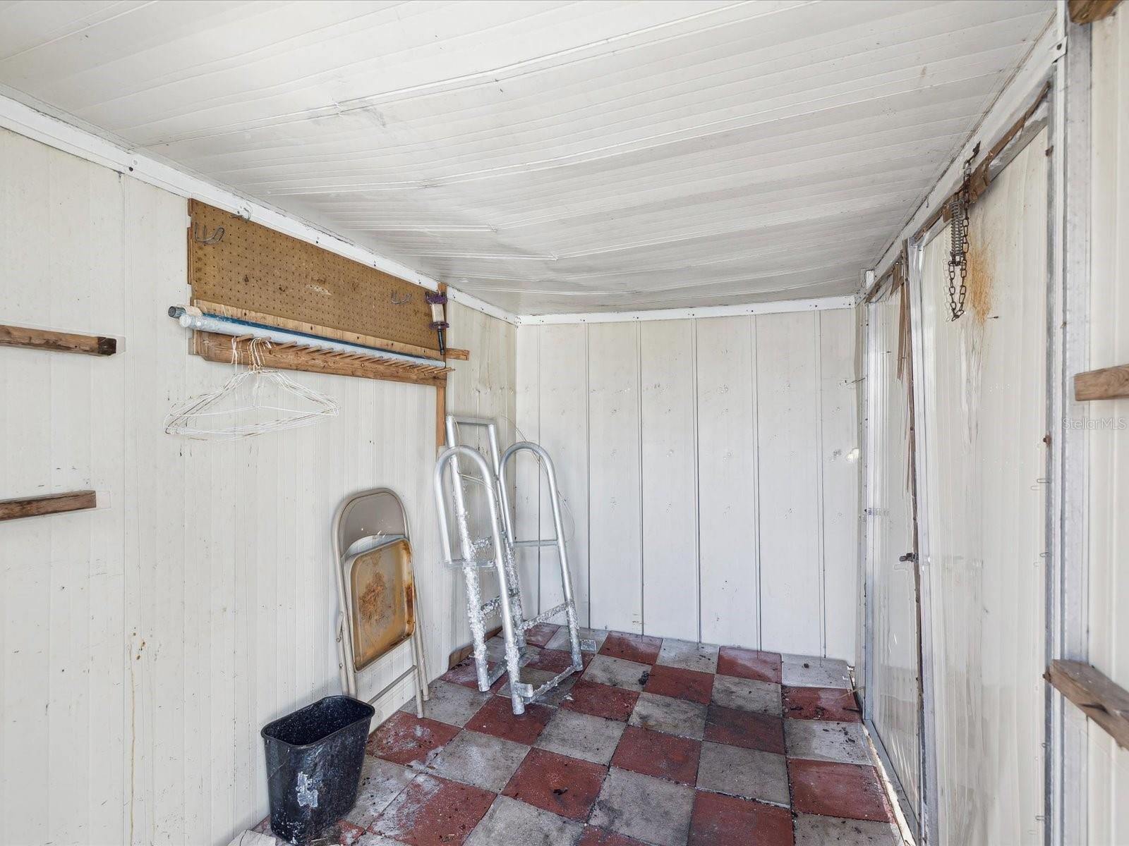 Image 31 of 37 For 11549 48th Avenue N