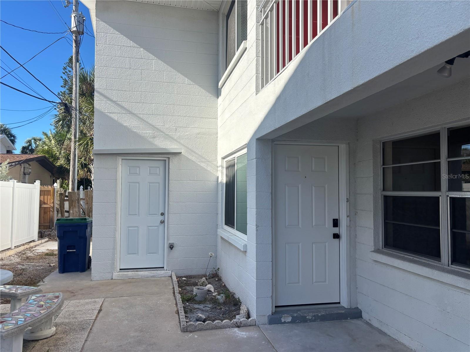 Image 2 of 9 For 7338 Coquina Way 3