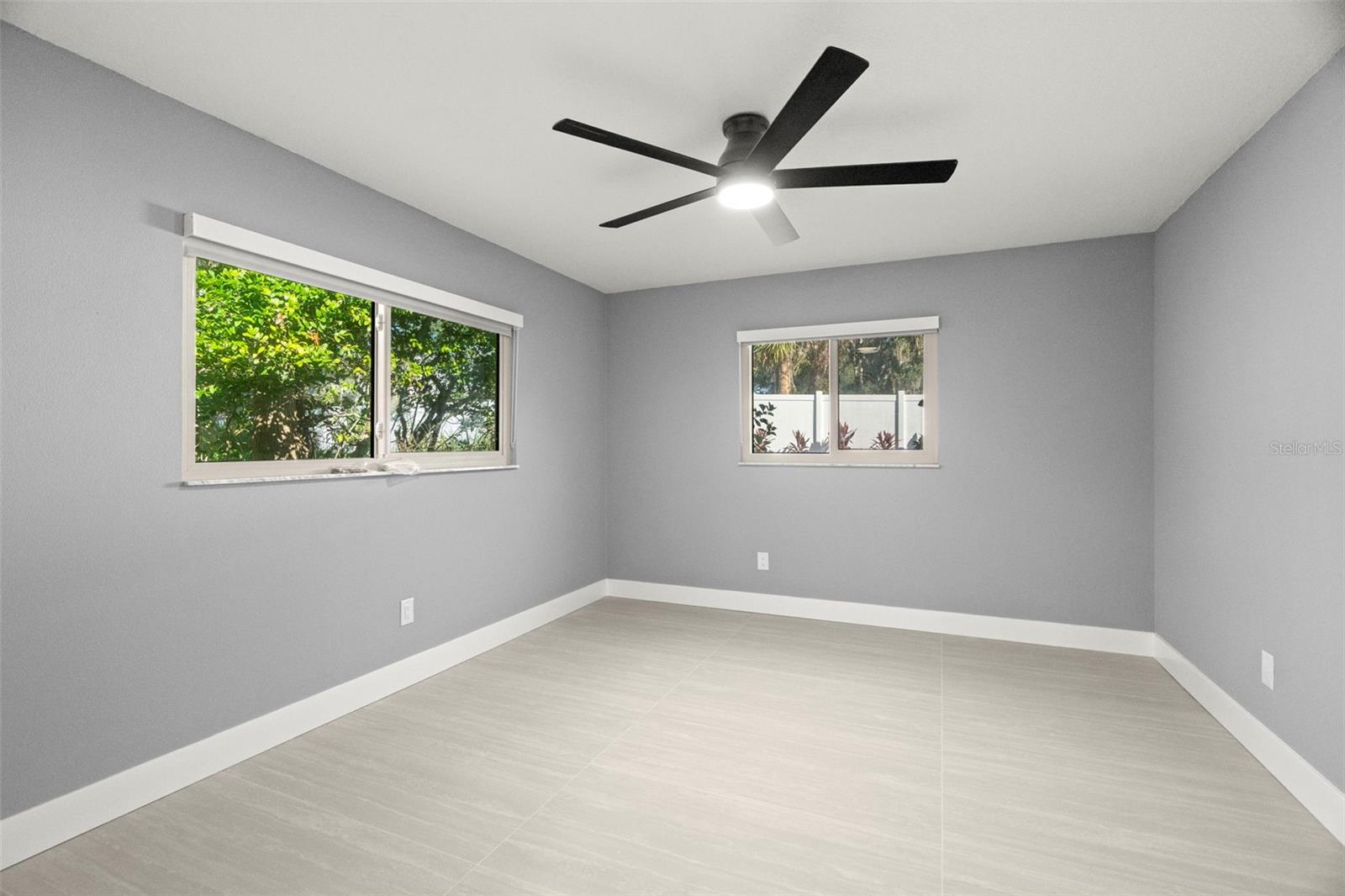 Image 32 of 53 For 232 Pinecrest Drive