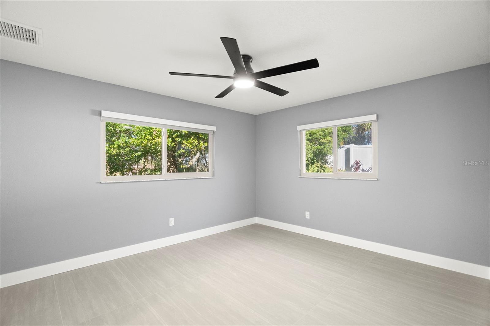 Image 34 of 53 For 232 Pinecrest Drive