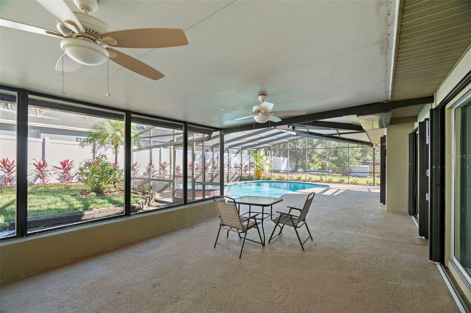 Image 38 of 53 For 232 Pinecrest Drive