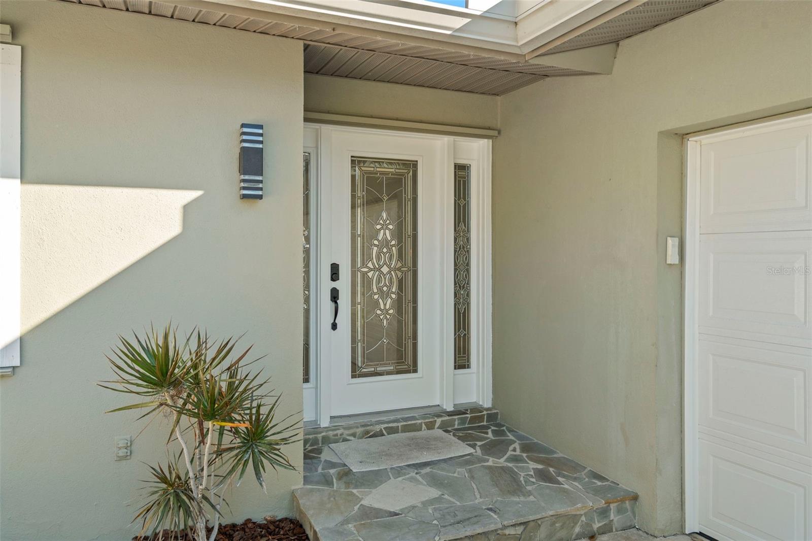 Image 4 of 53 For 232 Pinecrest Drive