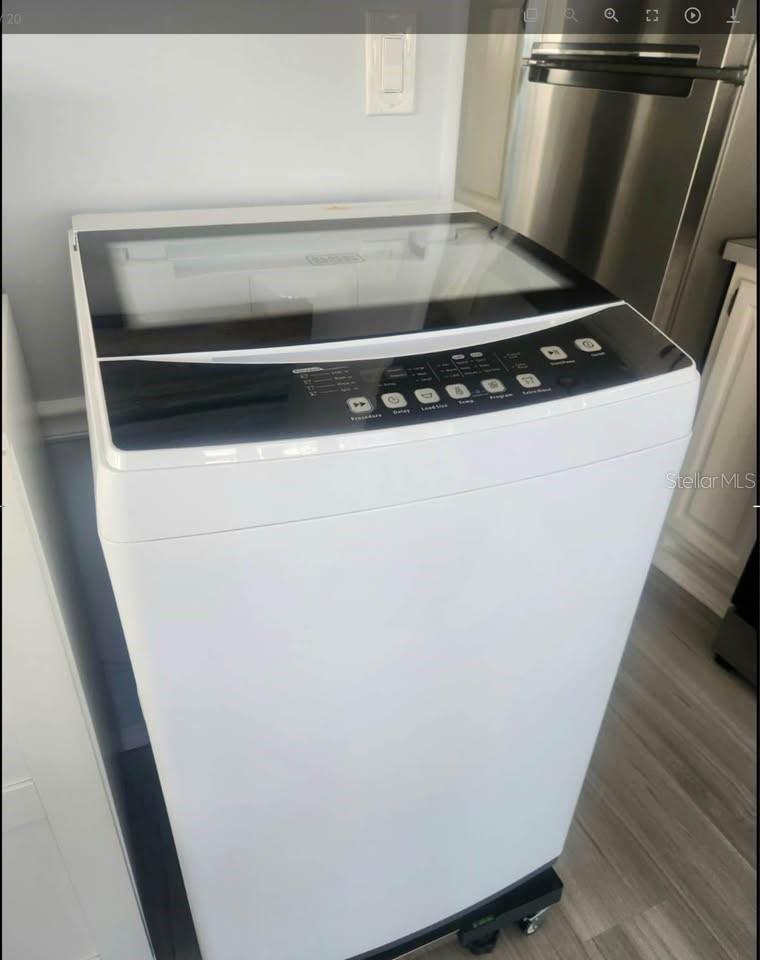 Listing photo id 7 for 12121 Vonn Road 219