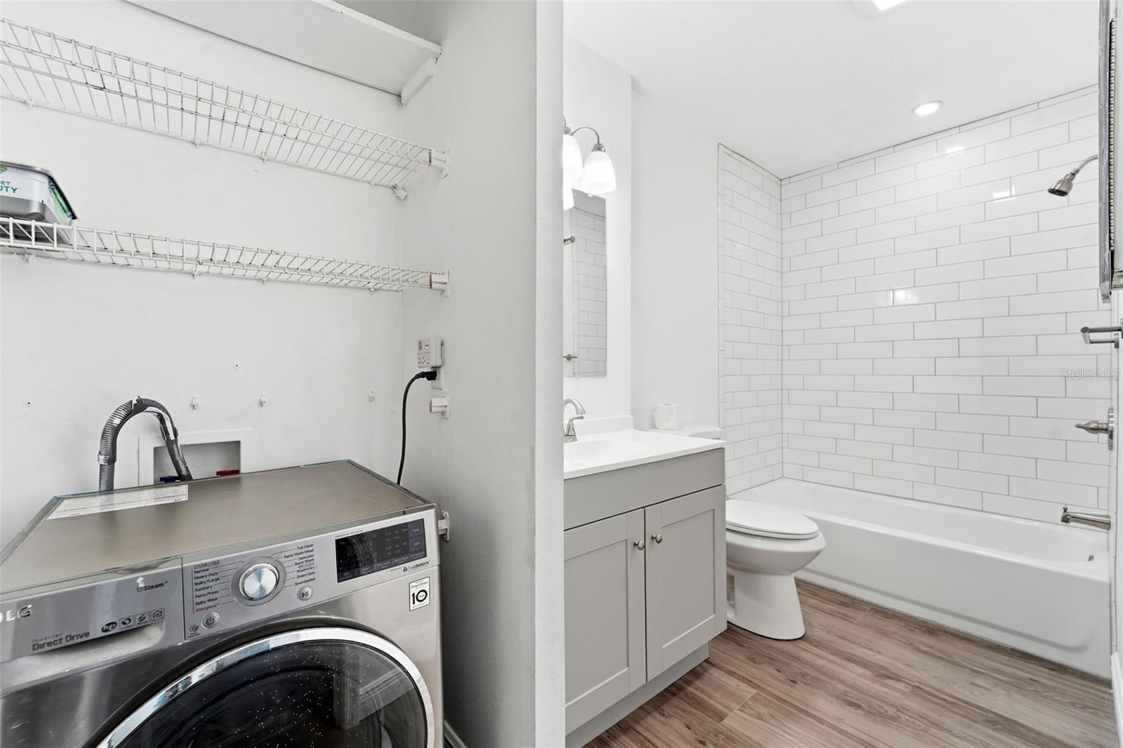 Image 8 of 22 For 1471 Mission Drive E