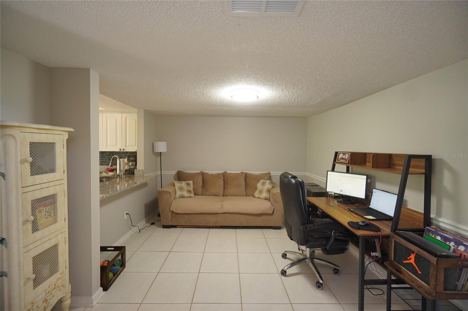 Image 12 of 24 For 5154 Puritan Circle 1222