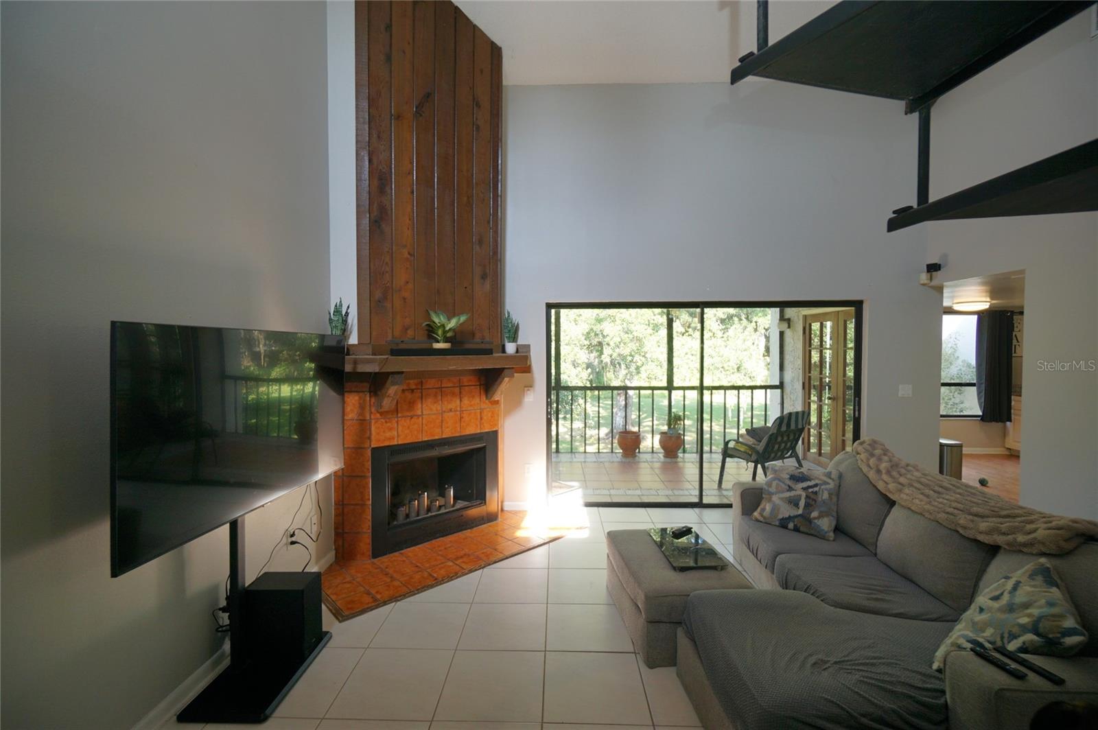 Image 19 of 24 For 5154 Puritan Circle 1222