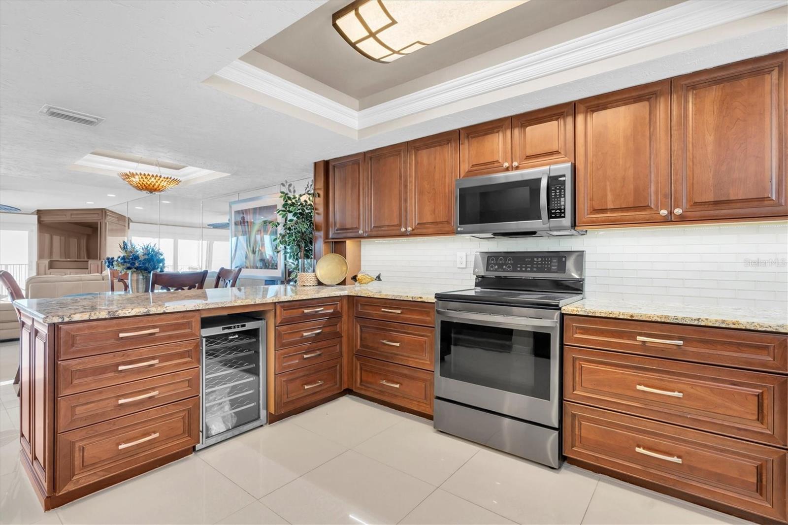 Image 10 of 45 For 12274 1st Street W 2